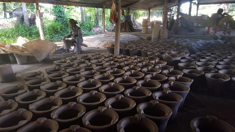 Kampong Chhnang pottery village