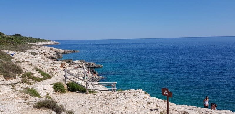 Cliff jumping ans swimming at Cape Kamenjak on the Istrian Peninsula