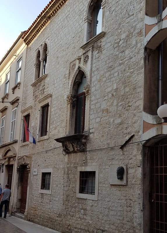 Things to do in Zadar: Explore the Old Town