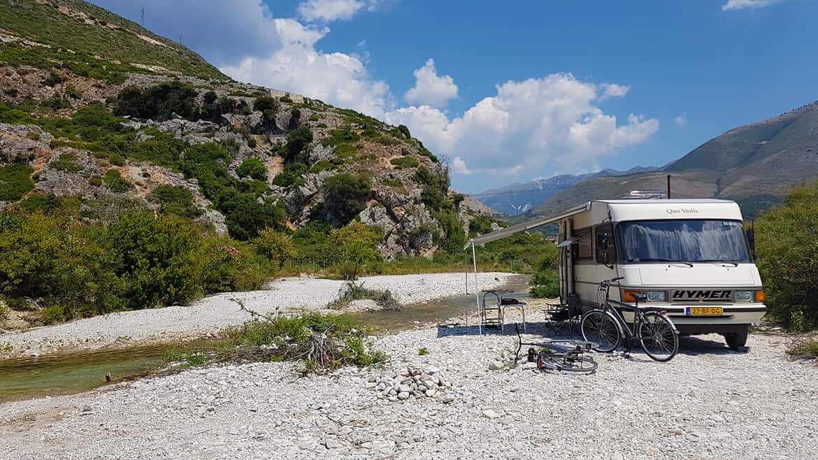 Wild Camping in Albania: Borsch Beach on the river