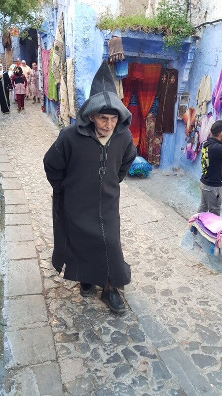 Chefchaouan Morocco: Old men in Jilbab